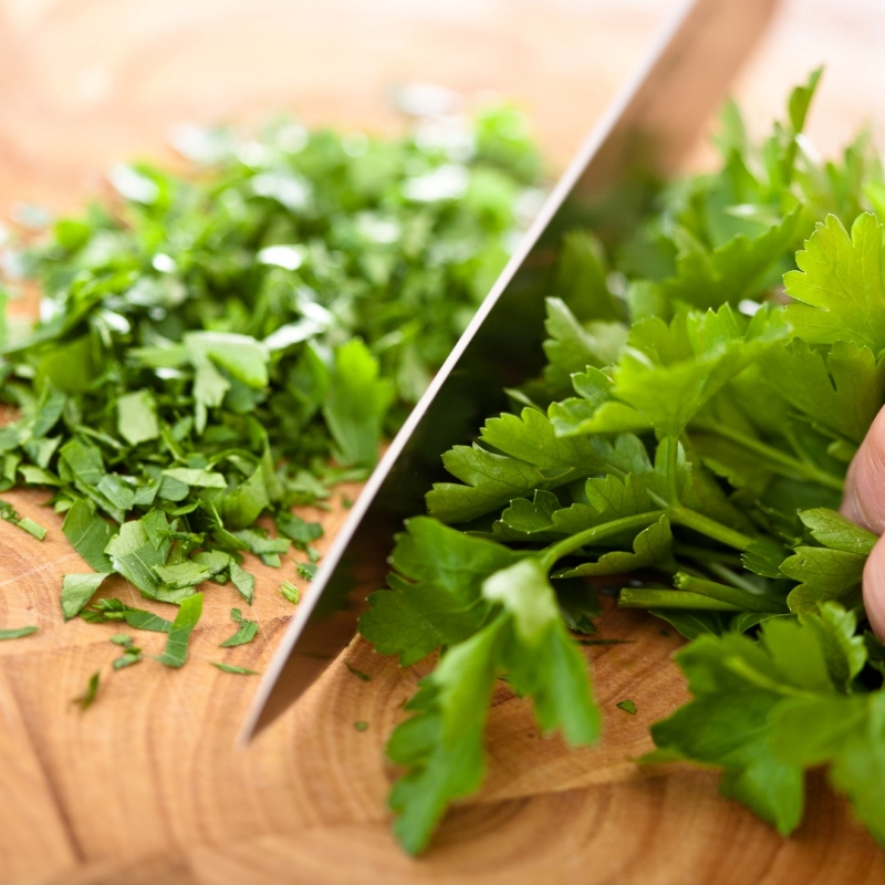 Chopped fresh parsley