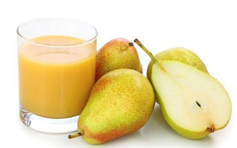 Pear juice aids digestion but requires careful portion control to avoid upset