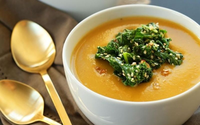 Cách nấu cháo ăn dặm cho bé 6 tháng - 5 công thức đơn giản