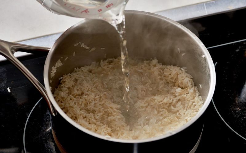 Xác định tỷ lệ gạo và nước phù hợp