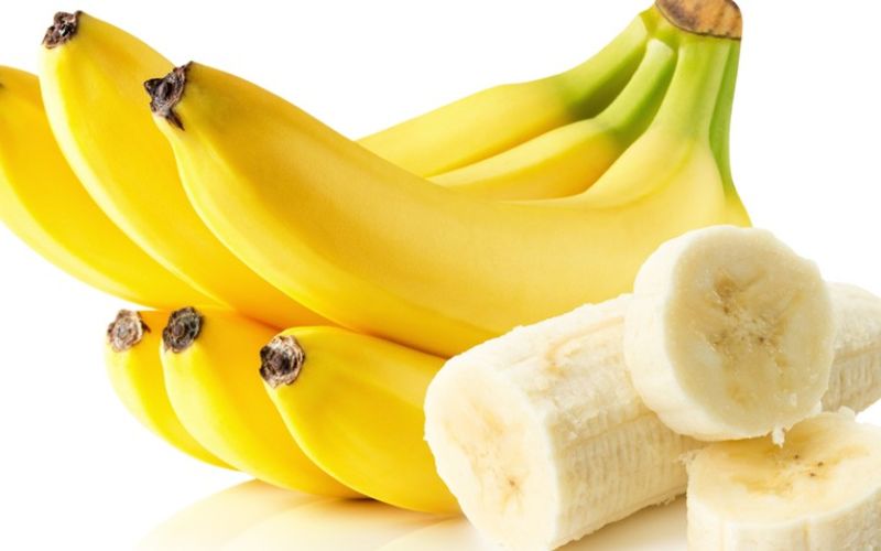 Chuối là nguồn năng lượng nhanh giàu kali và vitamin, tiện lợi cho tim mạch