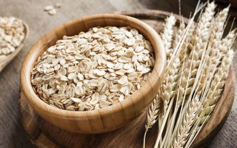 Yến mạch là lựa chọn bữa sáng lý tưởng nhờ giàu chất xơ, no lâu và hỗ trợ kiểm soát đường huyết hiệu quả.