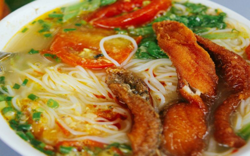 Các món bún là lựa chọn bữa trưa ngon, đủ chất và dễ ăn.