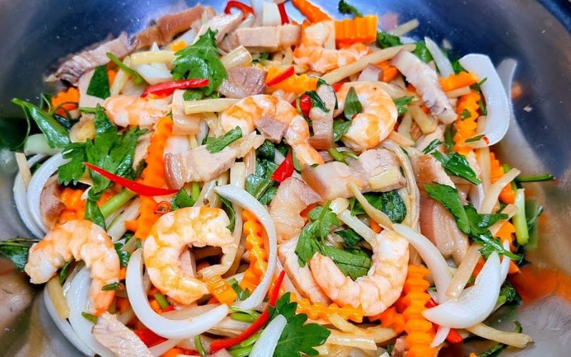 Các món gỏi là lựa chọn thanh mát, giàu dinh dưỡng và giúp kích thích vị giác