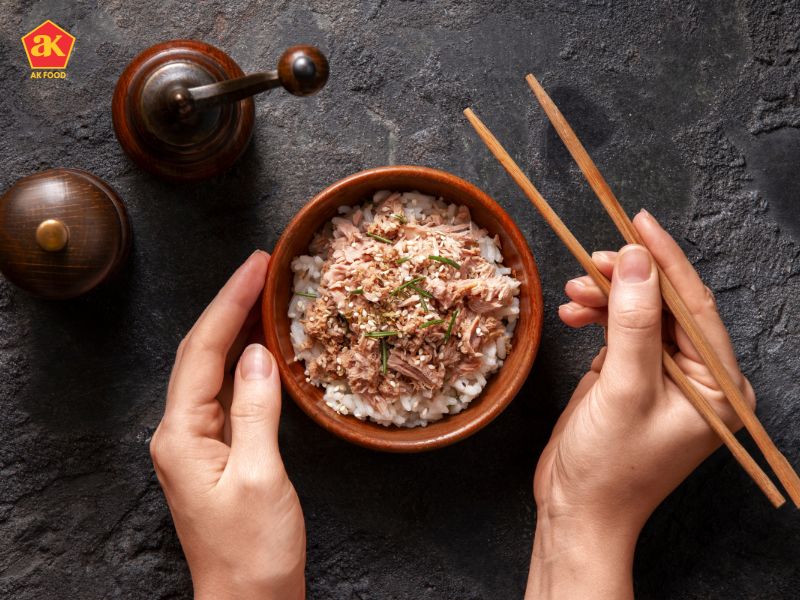 Eating brown rice can help you weight loss effectively