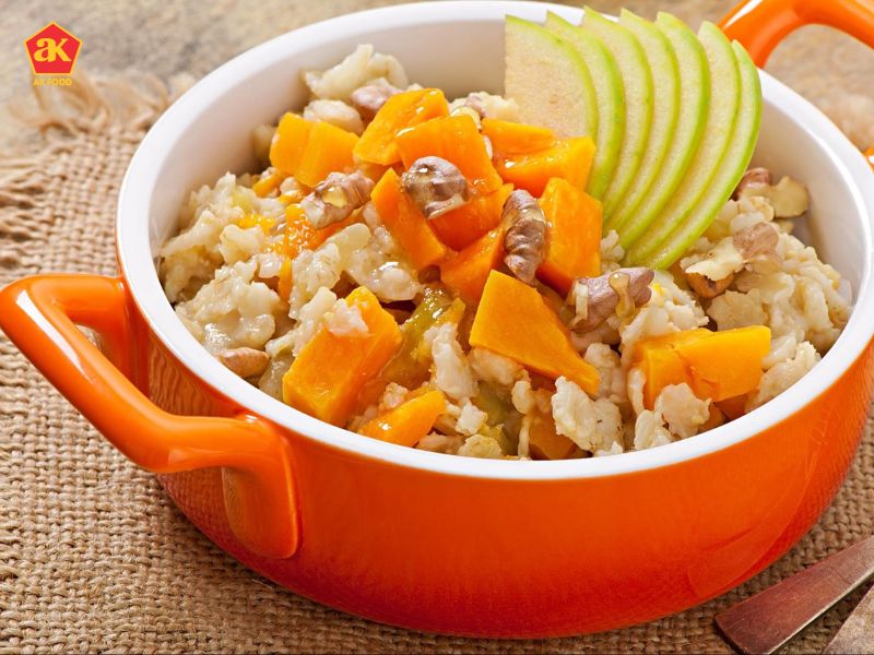 Scented rice in baked pumpkin