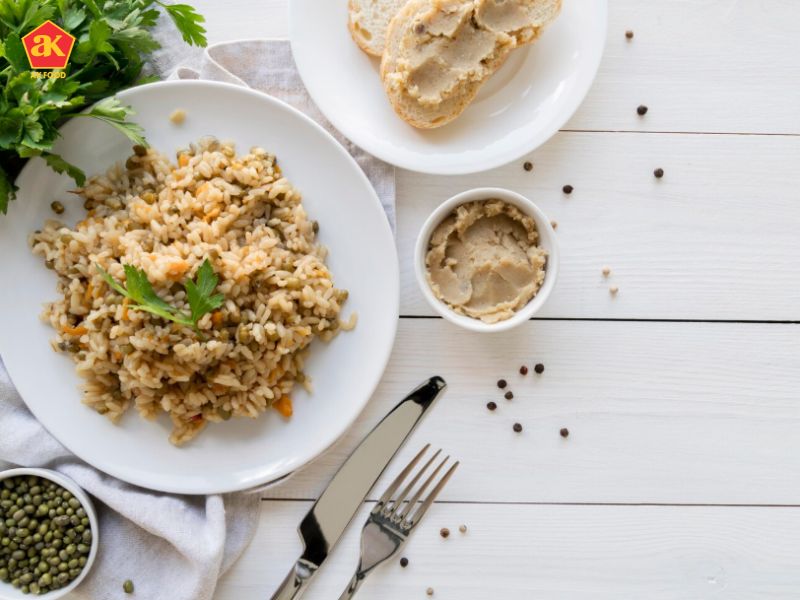 Mushroom & thyme risotto